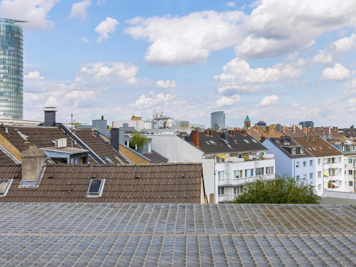 Numa I Artol Rooms & Apartments Dusseldorf Bagian luar foto